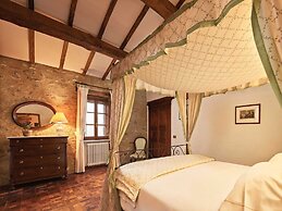 Charming House in Umbria With Pool