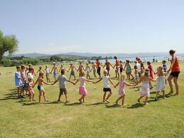 Pleasant Mobile Home in Castiglione del Lago With Pool