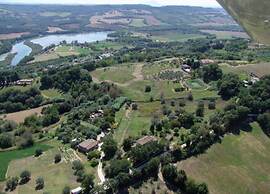 Pleasant Mobile Home in Castiglione del Lago With Pool