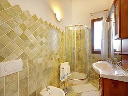 Belvilla by OYO Luxurious Villa With Private Pool