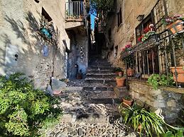 Apartment at Lago di Como Near Dervio Beach