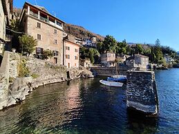 Apartment at Lago di Como Near Dervio Beach