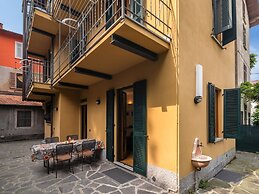 Belvilla by OYO Casa Cristina Meina Centro 4