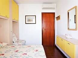 Belvilla by OYO Charming Holiday Home With Terrace