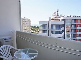 Belvilla by OYO Charming Holiday Home With Terrace