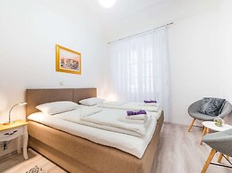 Old Town Finest - Two-bedroom Apartment - Lucarica 4 Street