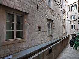 Old Town Finest - Two-bedroom Apartment - Lucarica 4 Street