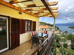 Apartments Boro - Two Bedroom Apartment With Sea View