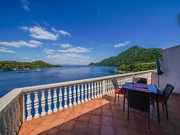 Apartments Filipovic - One Bedroom Apartment With Terrace and Sea View