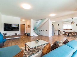 Beautifull Villa With Private Pool