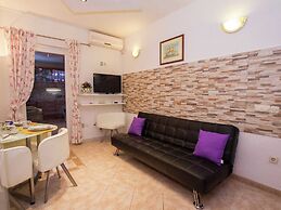 A Peaceful Stay Near Trogir