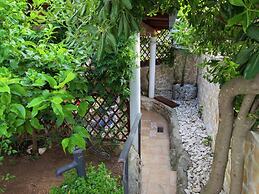 A Peaceful Stay Near Trogir