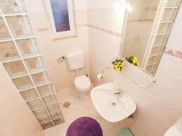 A Peaceful Stay Near Trogir