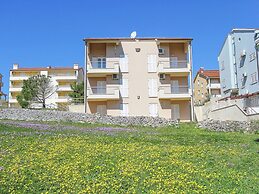 Tranquil Apartment in Premantura With Balcony