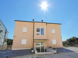 Tranquil Apartment in Premantura With Balcony