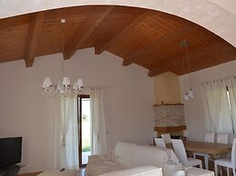 Belvilla by OYO Villa Clea