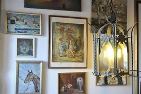 House Rilovic - Two Bedroom House With Swimming Pool and Jacuzzi