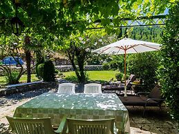 Holiday Home Kamenice - One Bedroom Holiday Home With Terrace