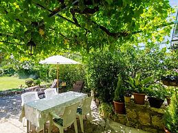 Holiday Home Kamenice - One Bedroom Holiday Home With Terrace