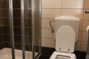 Apartment Toma - Comfort Two Bedroom Apartment With Terrace and Sea Vi