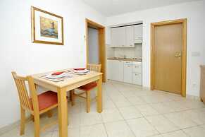 Apartments Villa Moonlight - One Bedroom Apartment With Sea View Balco