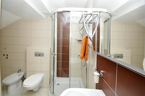 Apartments Villa Moonlight - Two Bedroom Apartment With Sea View Terra