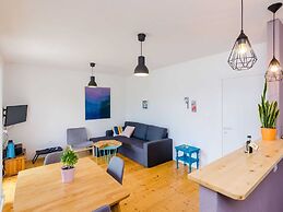 Apartment Konak - Two Bedroom Apartment With Balcony and Sea View