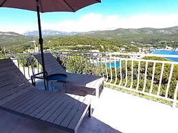 Apartment Konak - Two Bedroom Apartment With Balcony and Sea View