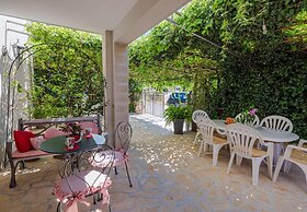 Apartment Oaza - Three Bedroom Apartment With Terrace and Sea View