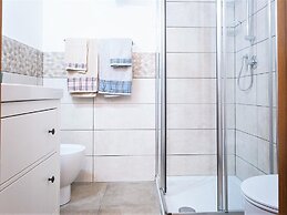 Belvilla by Oyo Riviera