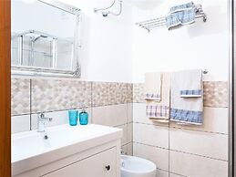 Belvilla by Oyo Riviera