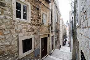 Apartment La Marina - Triplex Three Bedroom Apartment