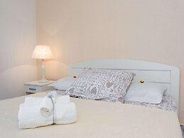 Apartments Tino- Two Bedroom Apartment With Balcony and Sea View