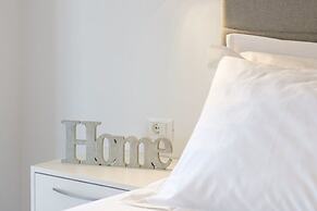 Apartment Marcela - Deluxe Two Bedroom Apartment With Terrace and Sea 