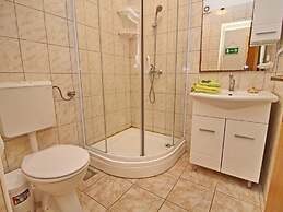 Apartments Sea Line - One Bedroom Apartment With Terrace and Sea View