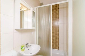 Apartments Nikola - Comfort One Bedroom Apartment With City View