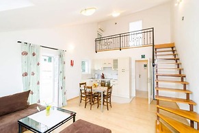 Apartments Nikola - Comfort One Bedroom Apartment With City View