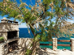 Holiday Home Luna - Two Bedroom Holiday Home With Sea View