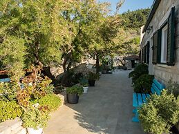 Holiday Home Luna - Two Bedroom Holiday Home With Sea View