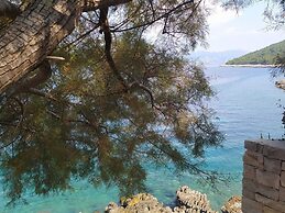 Holiday Home Luna - Two Bedroom Holiday Home With Sea View