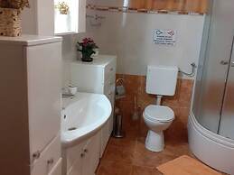 Vacation House Marija, Korcula-two Bedroom Holiday Home With Terrace a