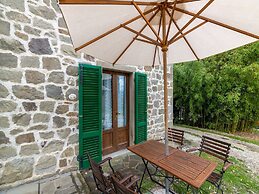 Belvilla by OYO Casa Granaio
