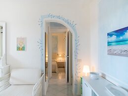 Belvilla by OYO Monolocale Baia 8