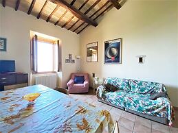 Holiday Home in Assisi With Garden