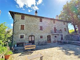 Belvilla by OYO Bilocale 2adeg Piano