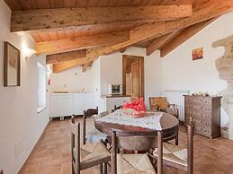 Belvilla by OYO Bilocale 2adeg Piano