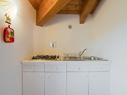 Belvilla by OYO Bilocale 2adeg Piano