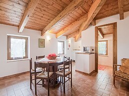 Belvilla by OYO Bilocale 2adeg Piano