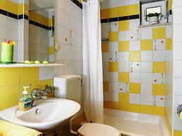 Apartments Lina - Two Bedroom Apartment With Terrace