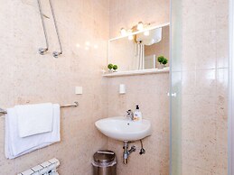 Apartments Lion - One Bedroom Apartment